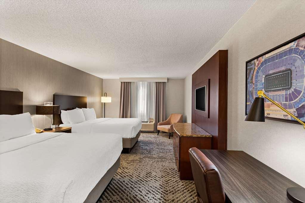The Clover Hotel, Ascend Hotel Collection South Bend Room photo