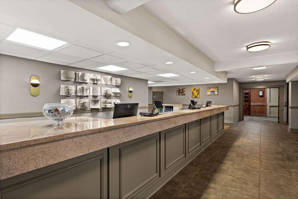 The Clover Hotel, Ascend Hotel Collection South Bend Interior photo