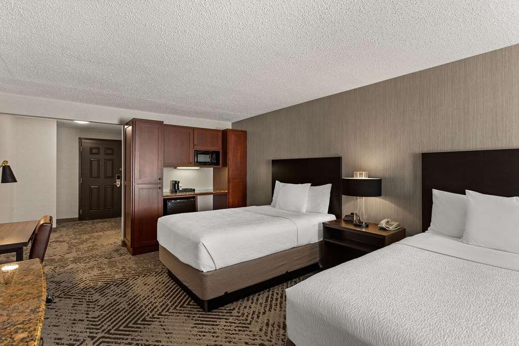 The Clover Hotel, Ascend Hotel Collection South Bend Room photo